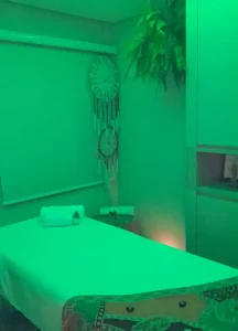 Massagem Ribeirão Preto. Massoterapeuta Val Rosa