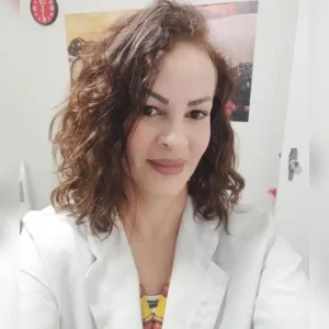 Leena. Massagista em Campinas